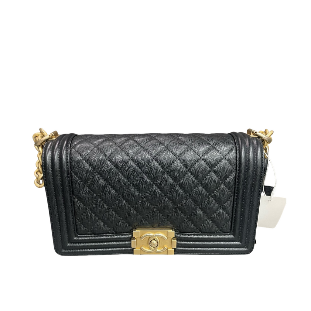Chanel leboy lichee pattern cowhide middle size Black-Gold