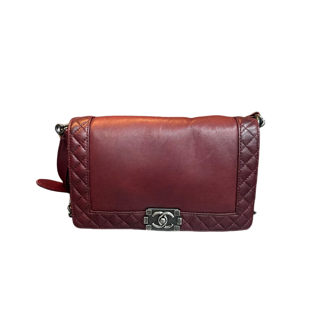 Chanel leboy &nbsp;cowhide vintage soft box middle-large size red