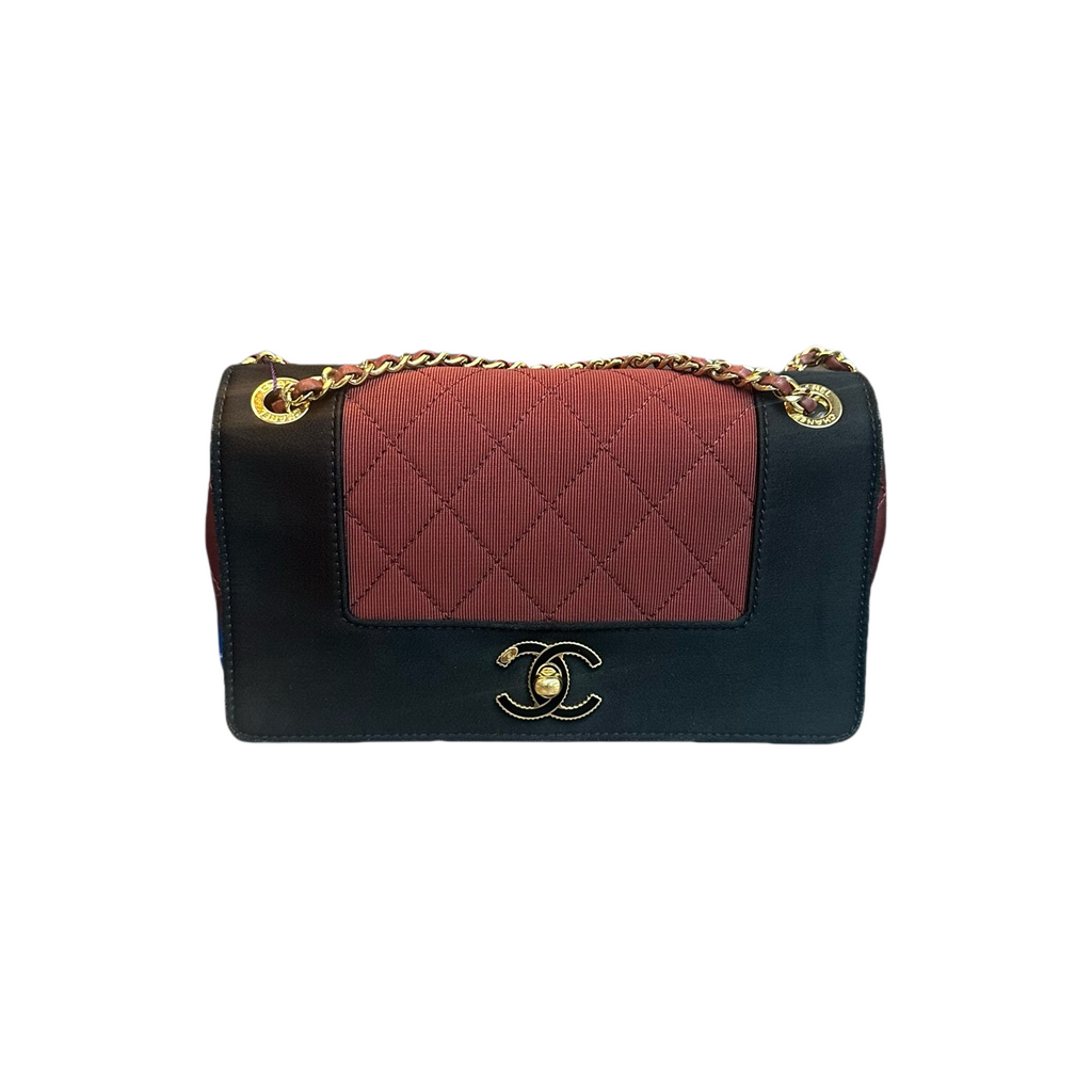 Chanel leboy Season series middle size black with red